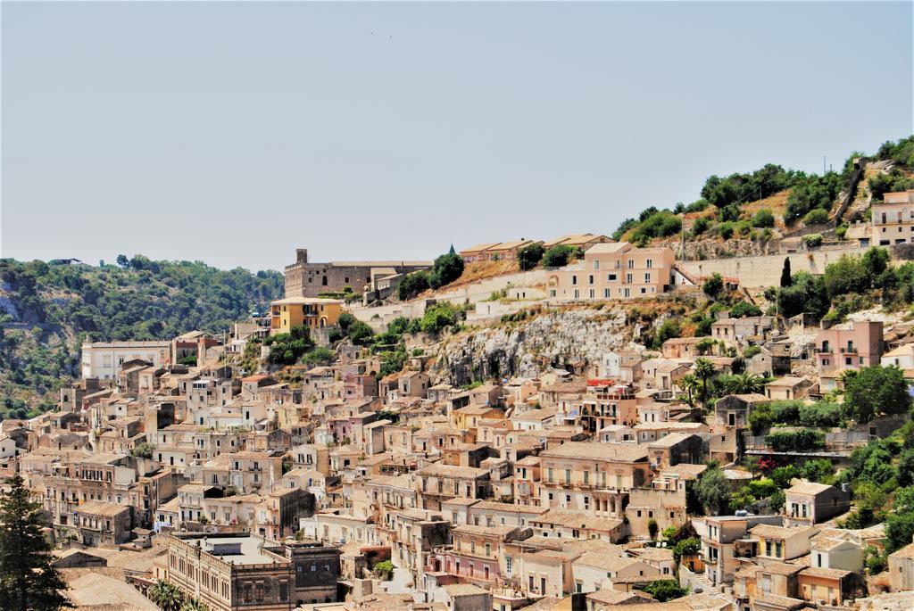 Baroque Modica Villa Exterior photo